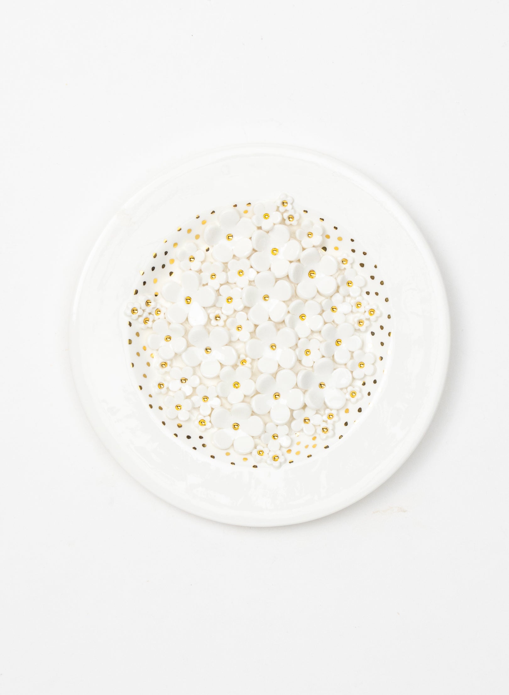 Small Round Flower Wall Plate