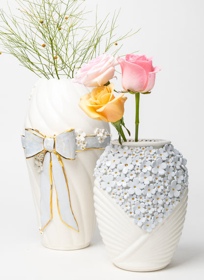 XXL Twist Vase with Bow