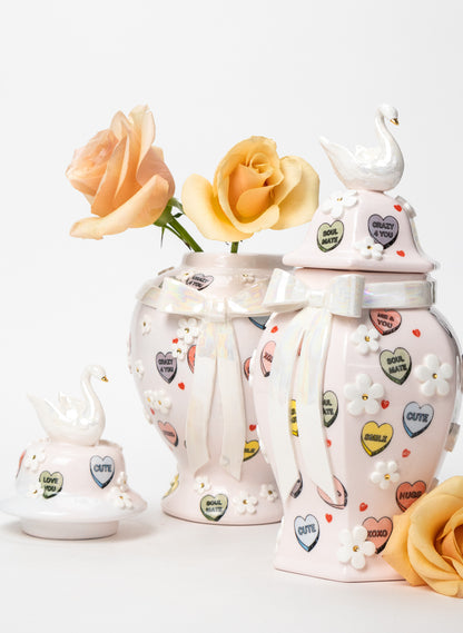 Medium Swan Vase