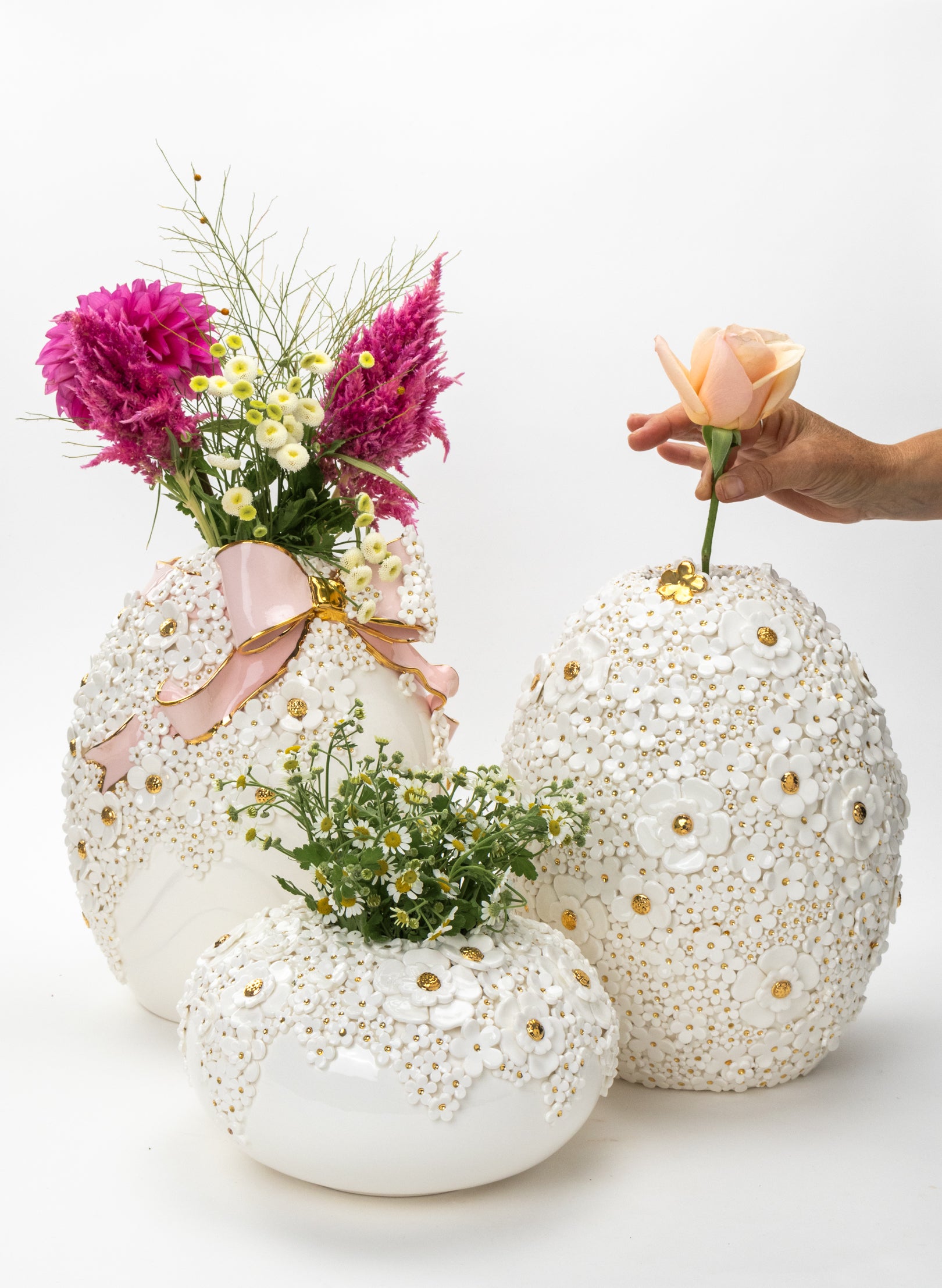 Ovoid Vase with White and Gold Flowers