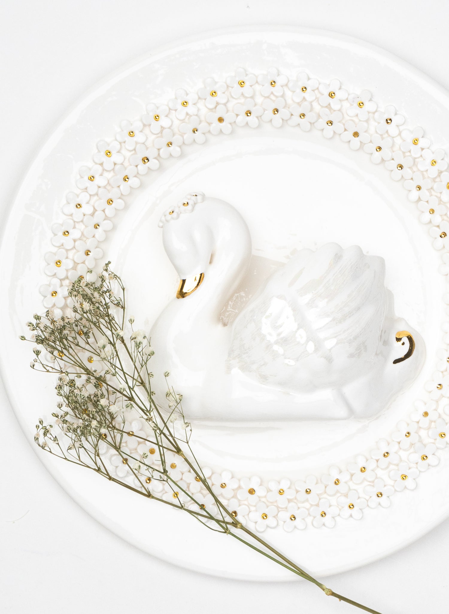 Large Round Swan Wall Plate with White and Gold Flowers