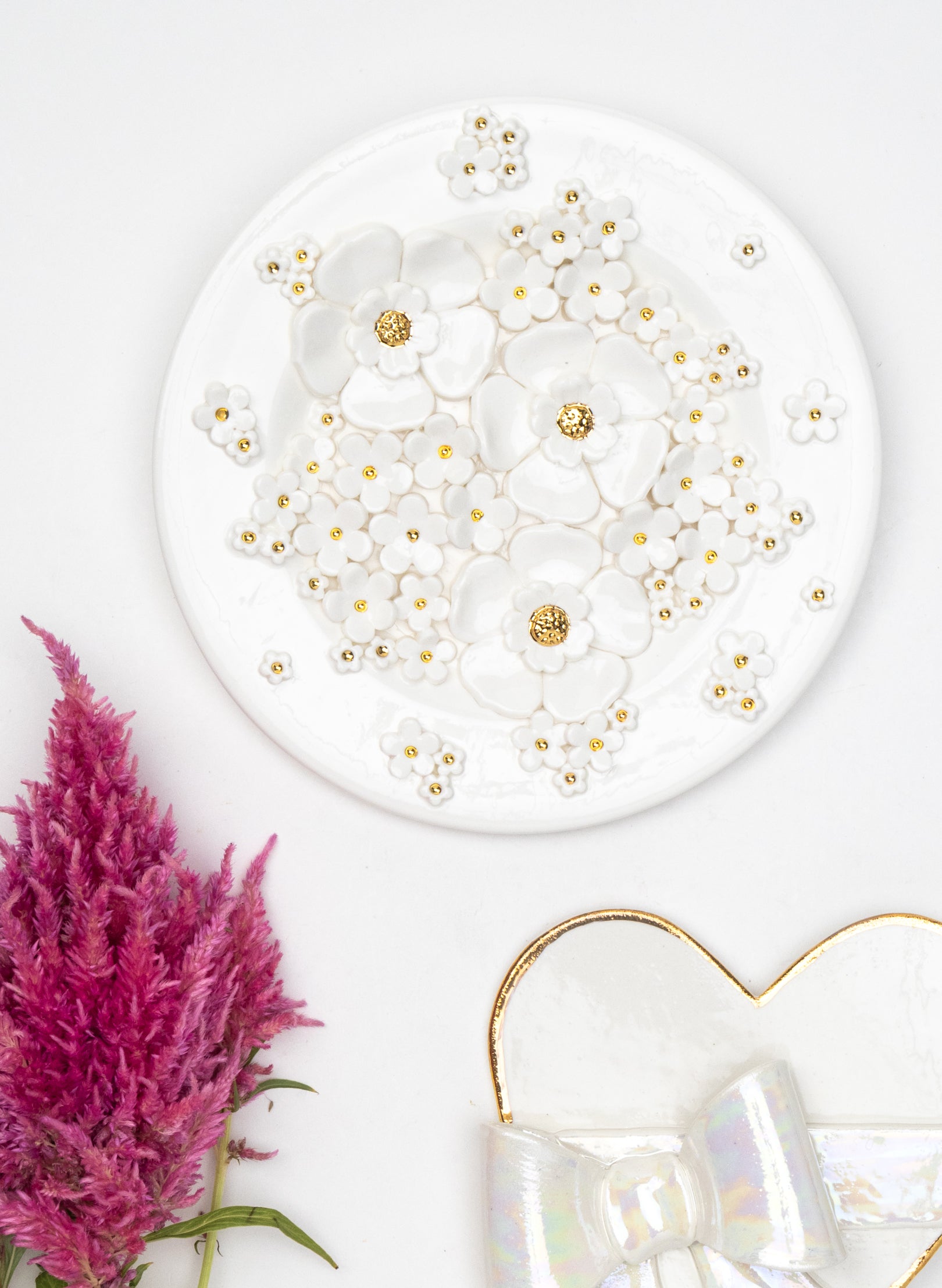 Small Round Flower Wall Plate