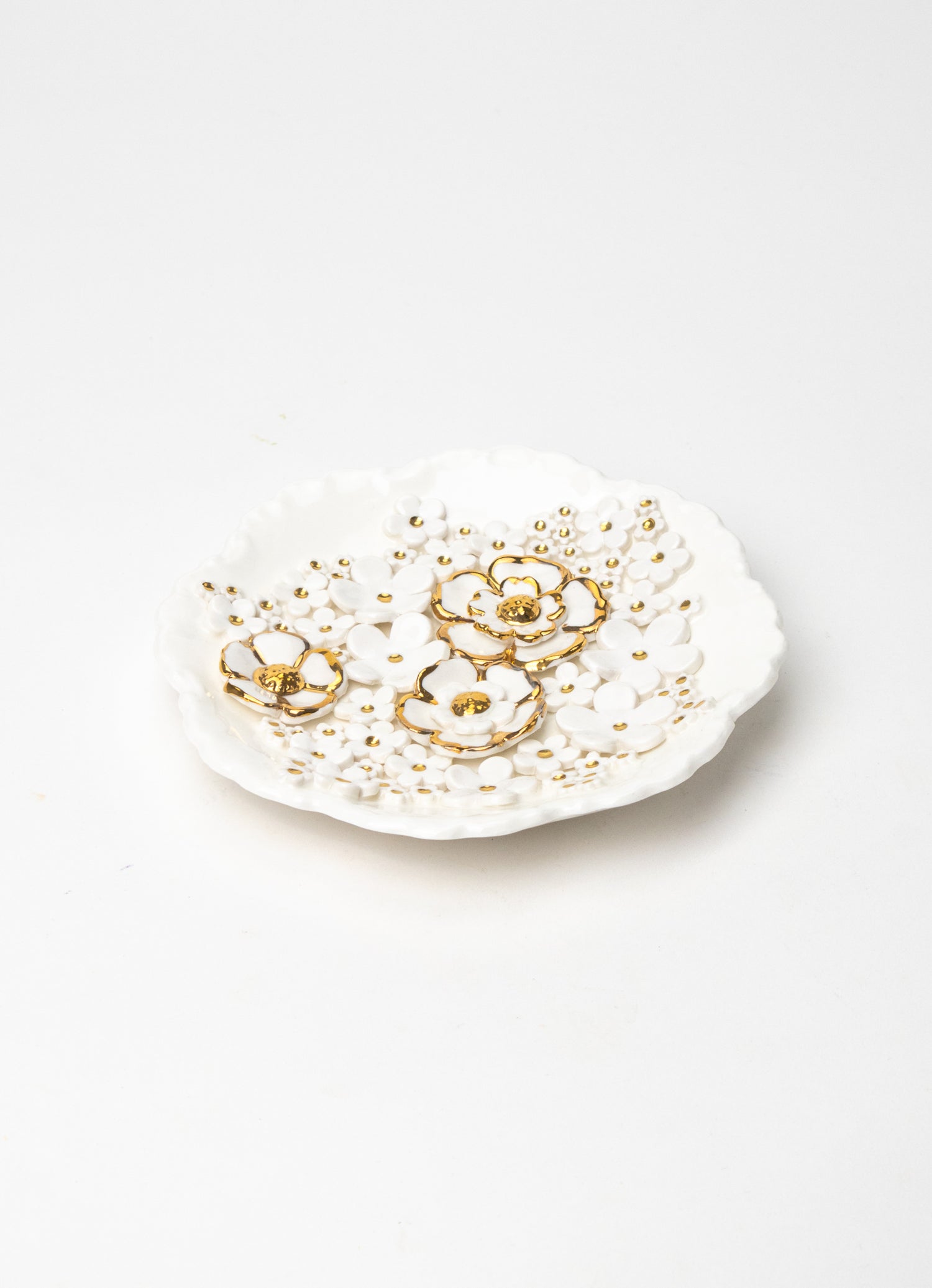 Small Round Flower Wall Plate