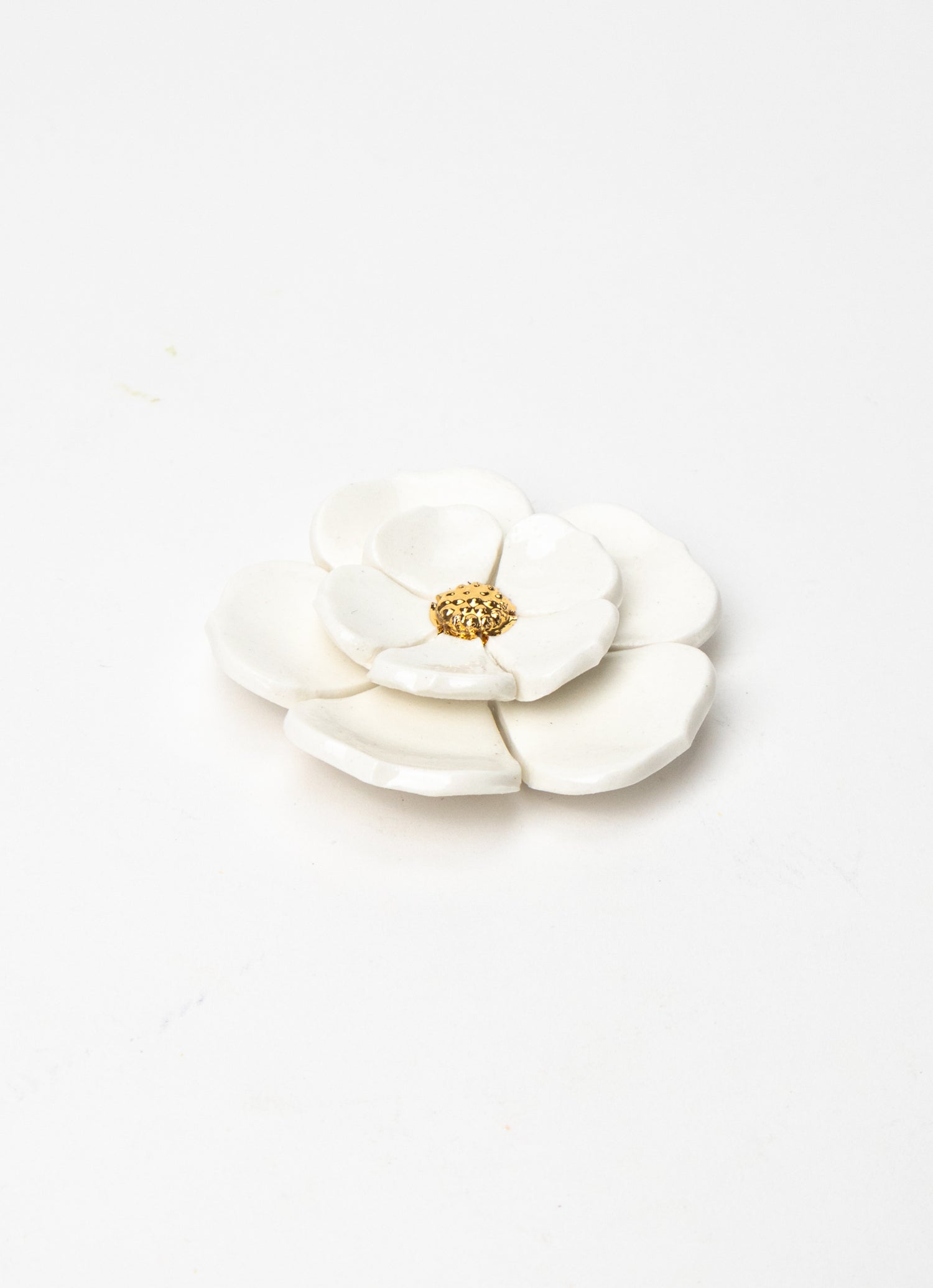 2 Tier White Wall Flower with Golden Pistil
