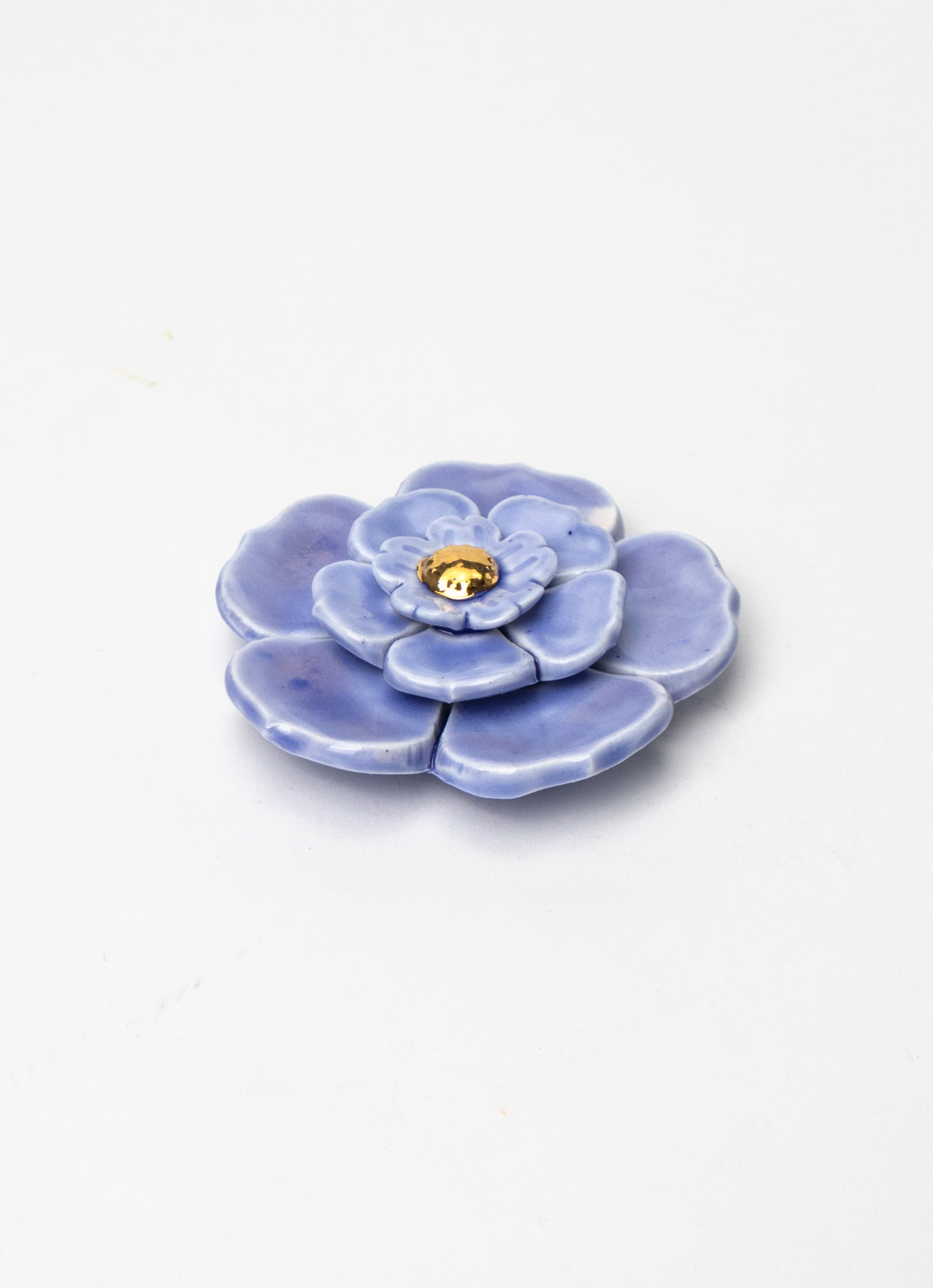 3 Tier Cornflower Blue Wall Flower with Golden Pistil
