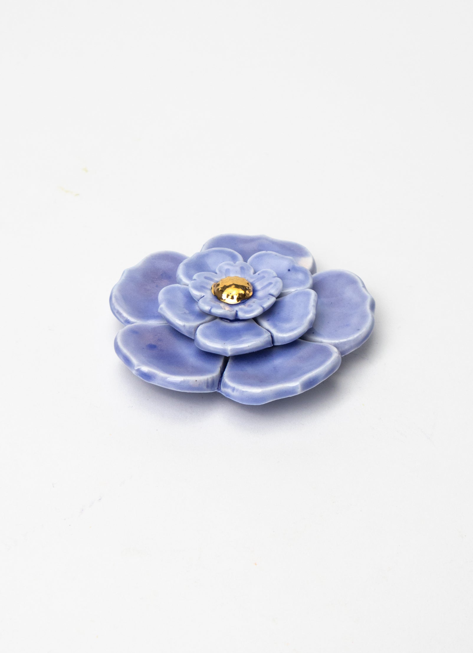 3 Tier Cornflower Blue Wall Flower with Golden Pistil