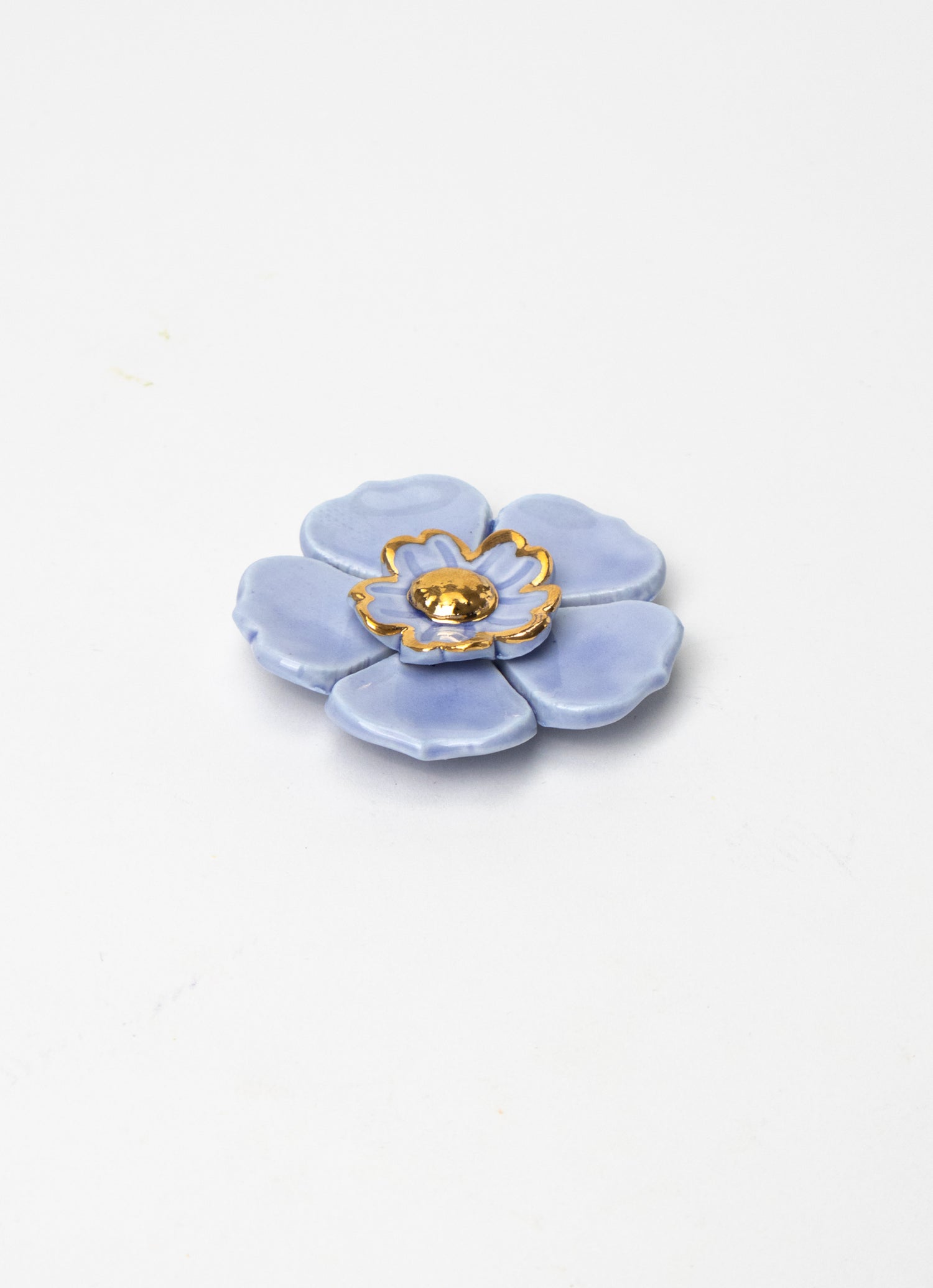 2 Tier Cornflower Blue Wall Flower with Golden Pistil