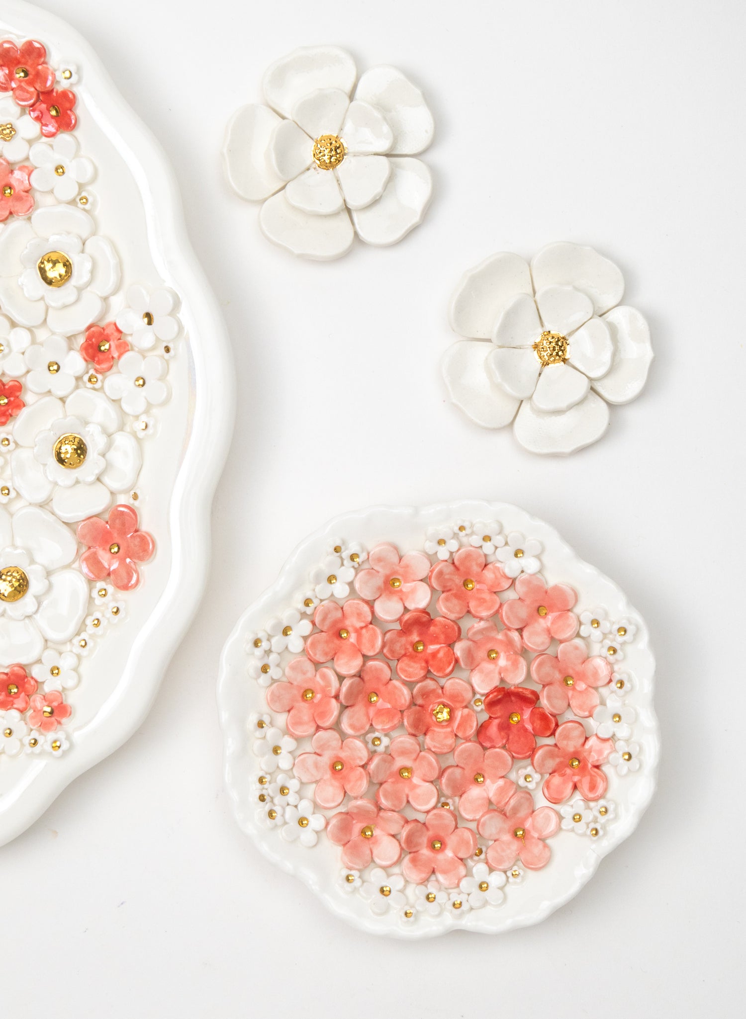 Small Round Flower Wall Plate