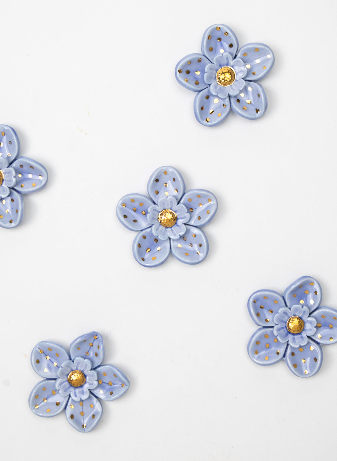 Cornflower Wall Flower with Golden Spots and Pistil