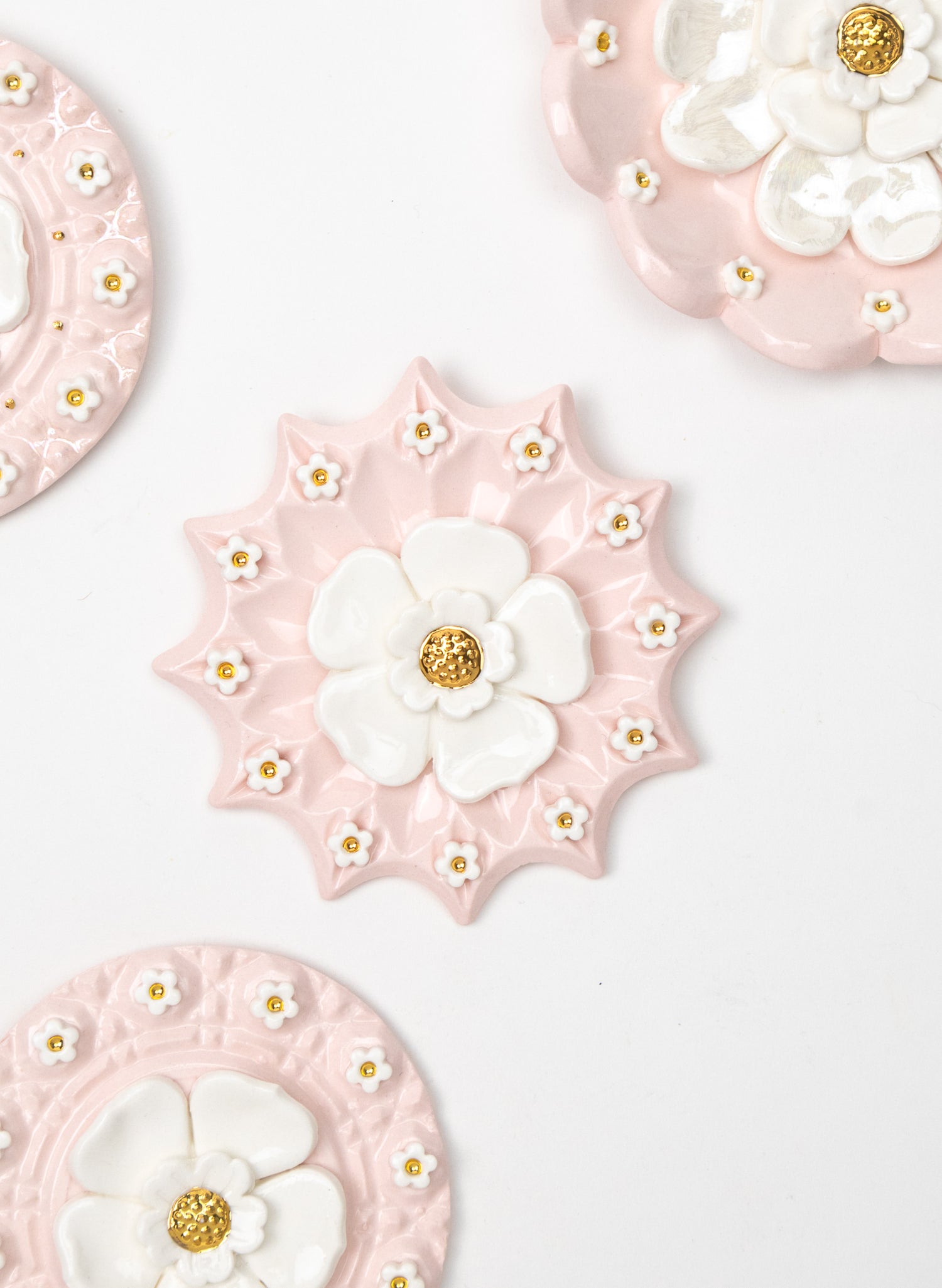 Spikey Pink Wall Plate with White and Gold Flowers
