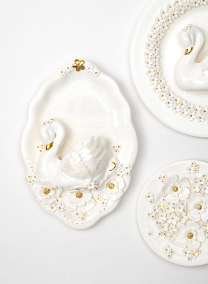 Large Oval Swan Wall Plate with White and Gold Flowers