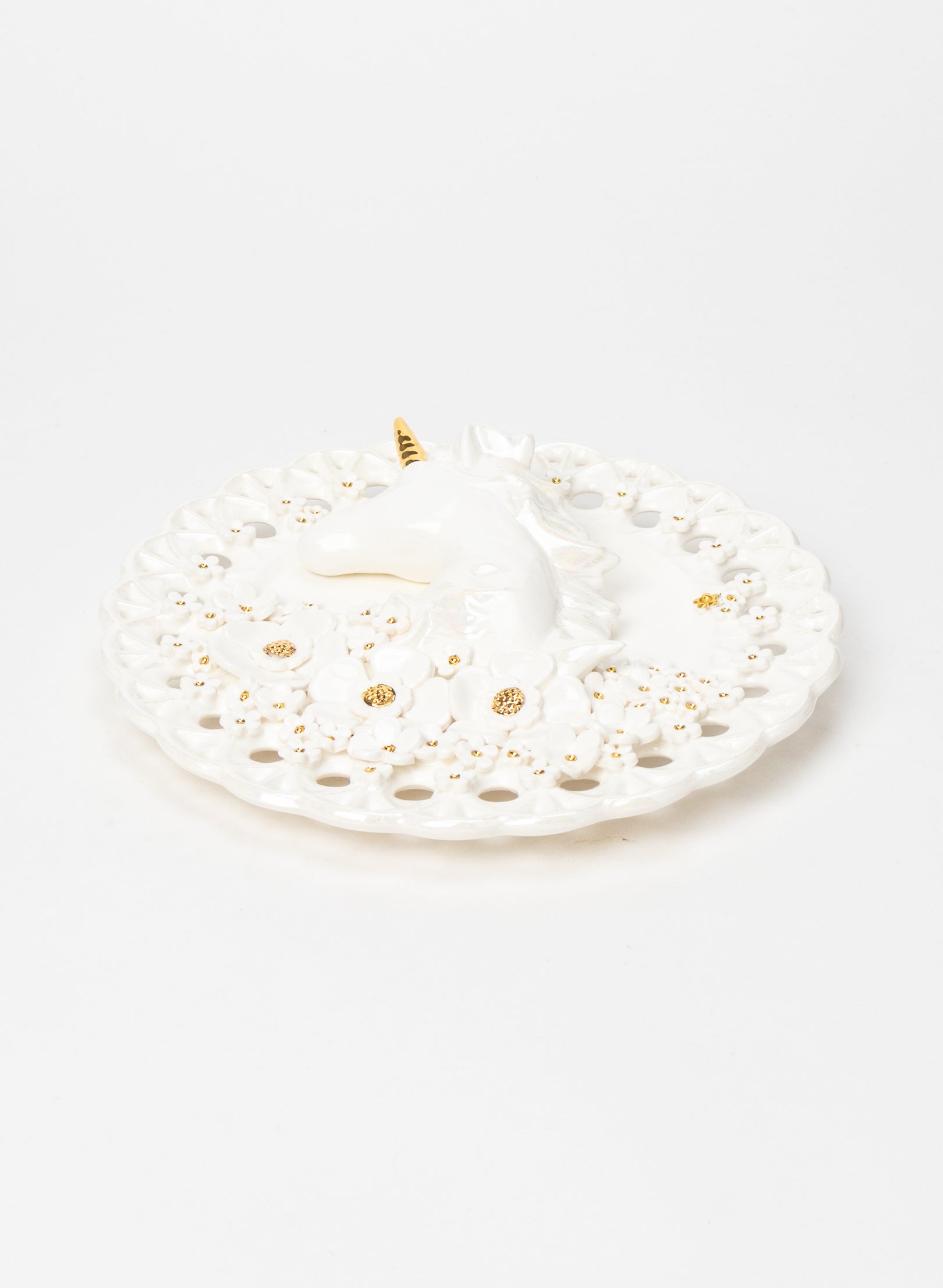 Large Round Unicorn Wall Plate with White and Gold Flowers