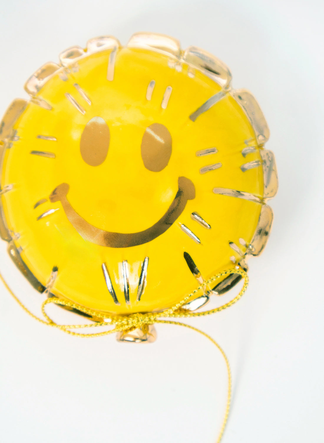 Mini Helium Balloon Wall Sculpture Emoji Smiley Face
