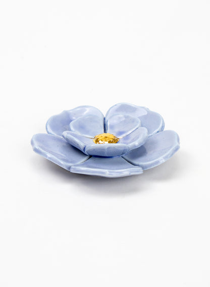 Cornflower Wall Flower with Gold Pistil