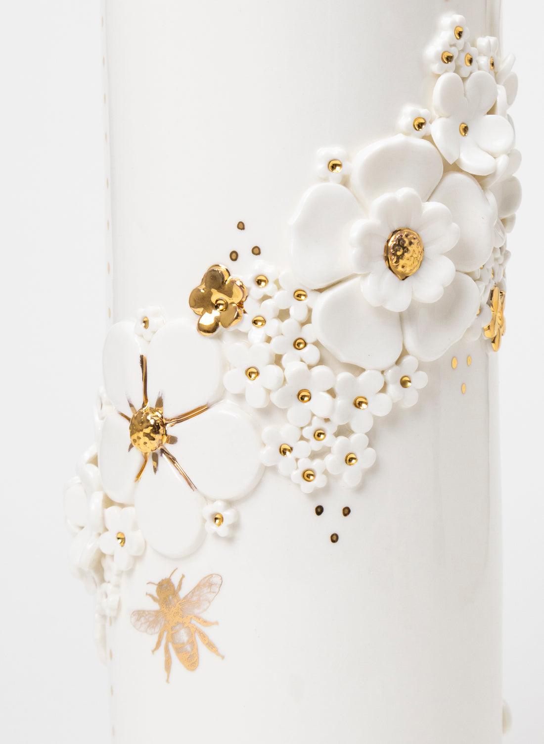 XXL Tall - White with Golden Flowers