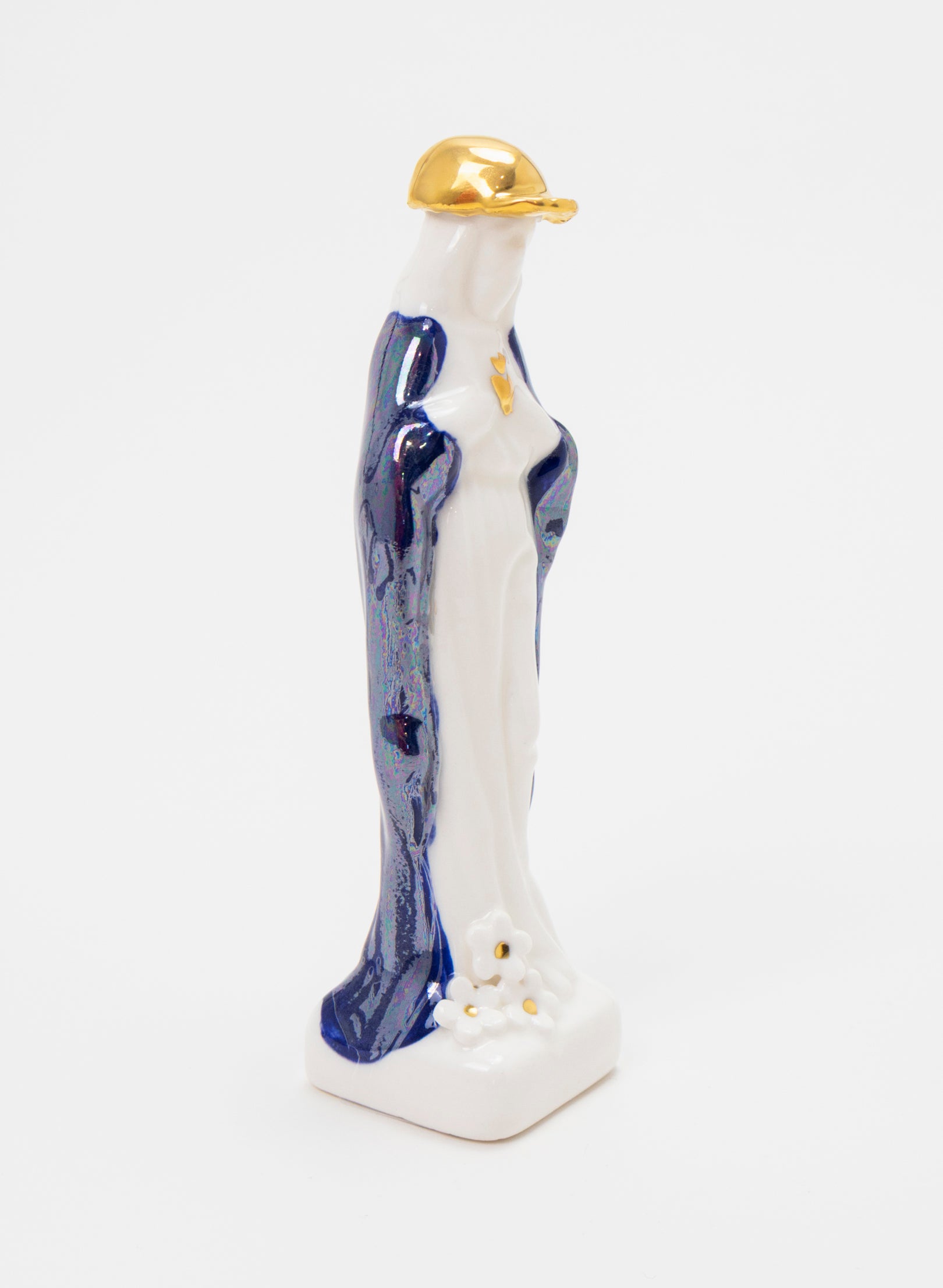 Gold Heart JC sculpture