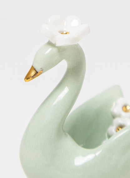XS Small Swan