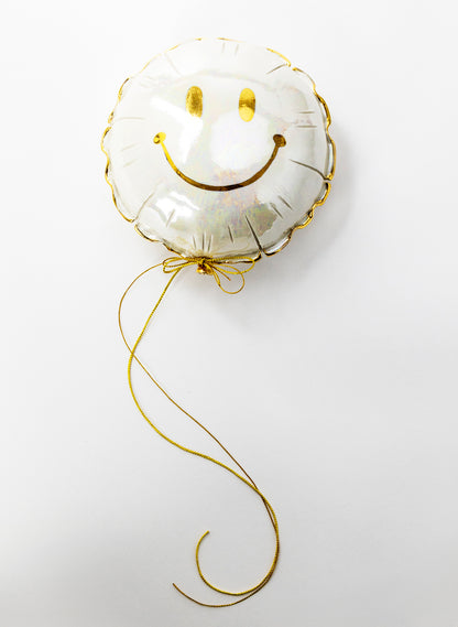 Smiley Face Helium Balloon Wall Sculpture