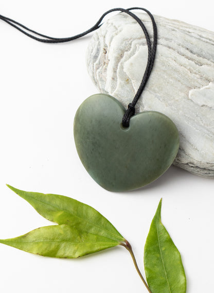 Medium Pounamu Heart