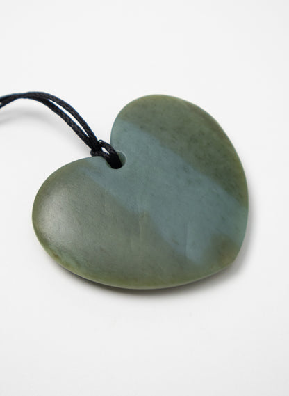 Medium Pounamu Heart