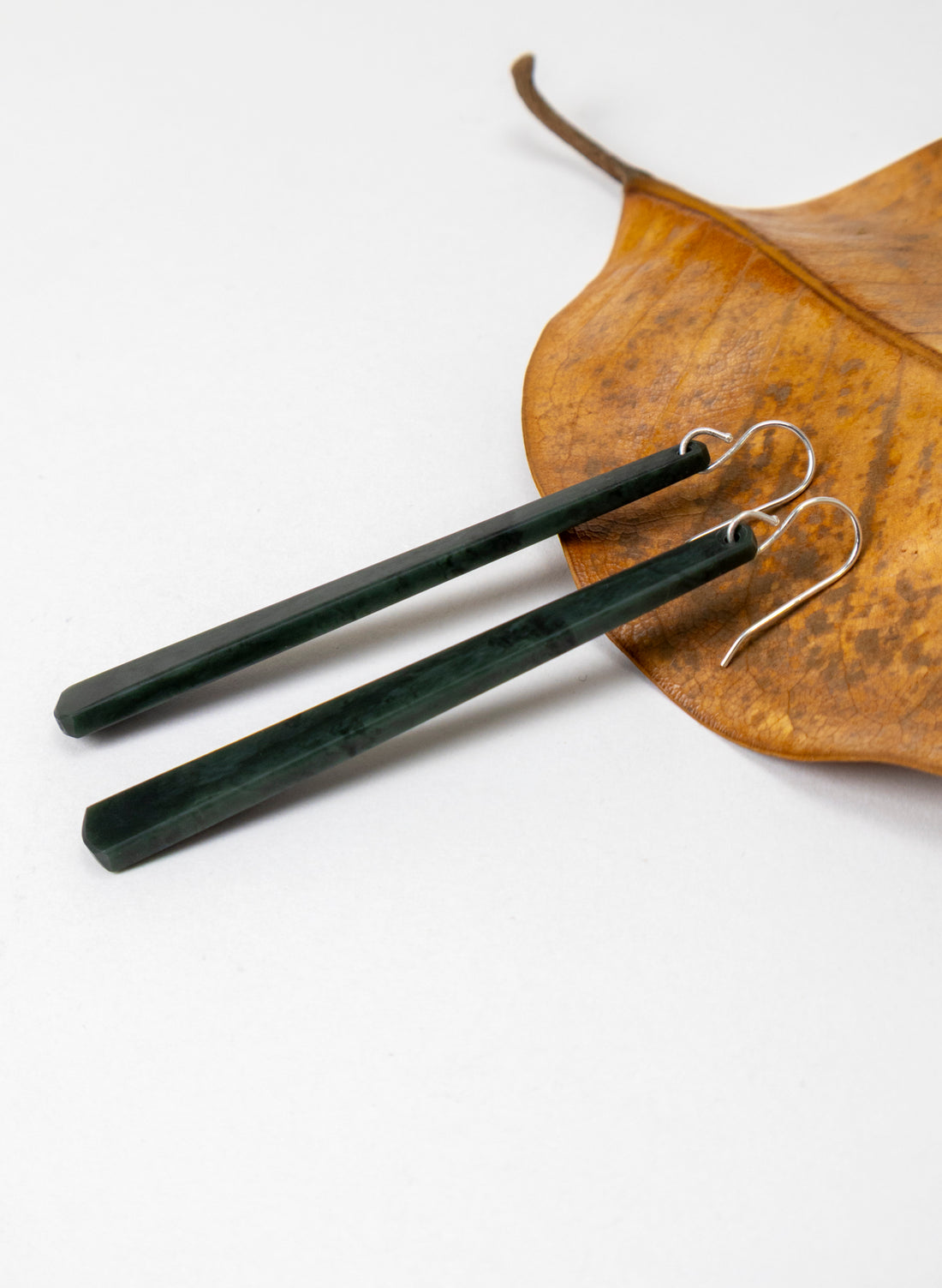 Kawakawa Pounamu Drop Earrings