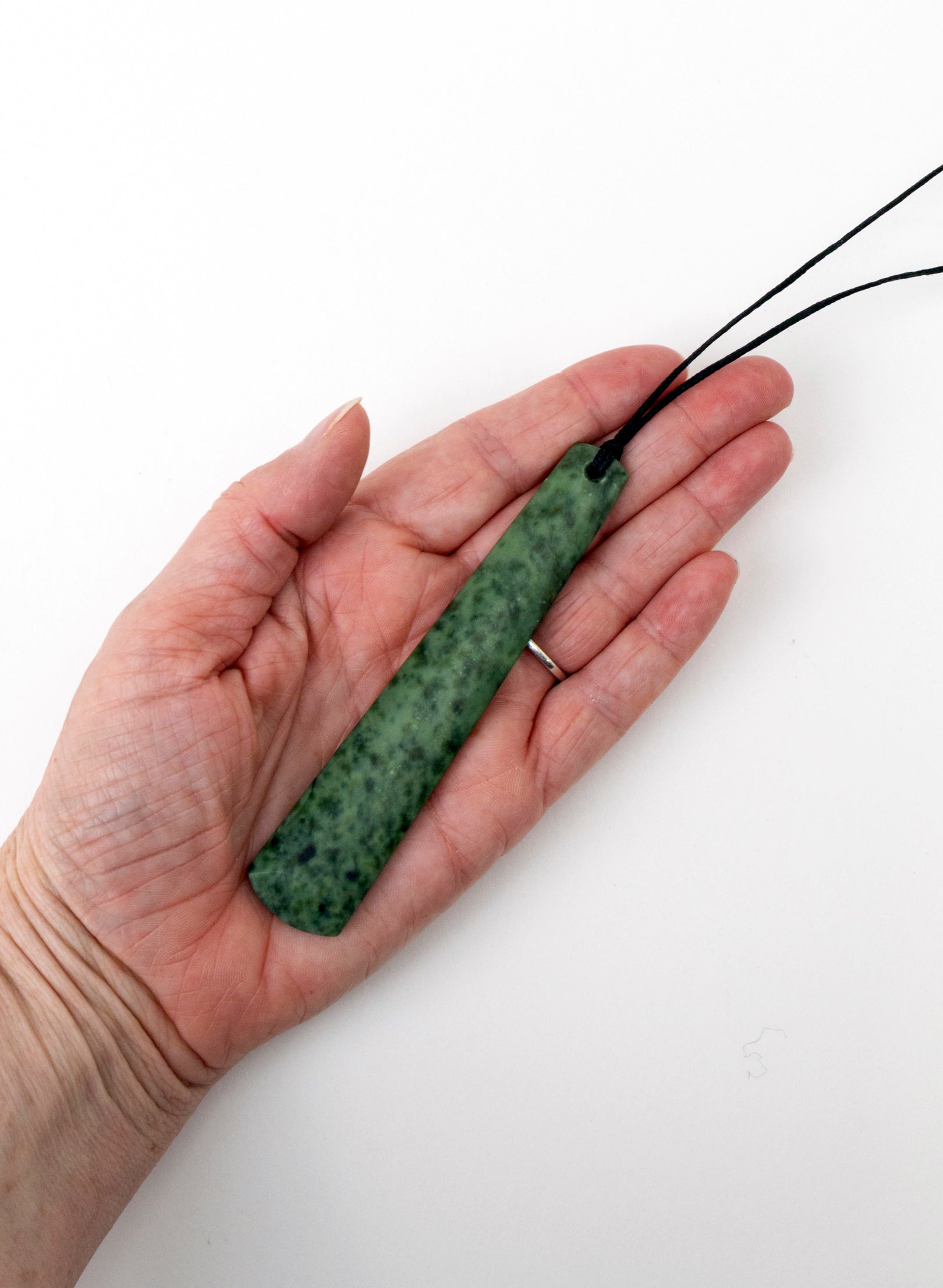 Kawakawa Pounamu Toki