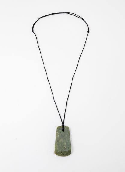 Kōkopu Pounamu Wave Pendant
