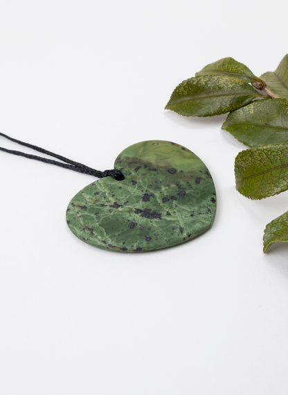 Pounamu Heart Pendan