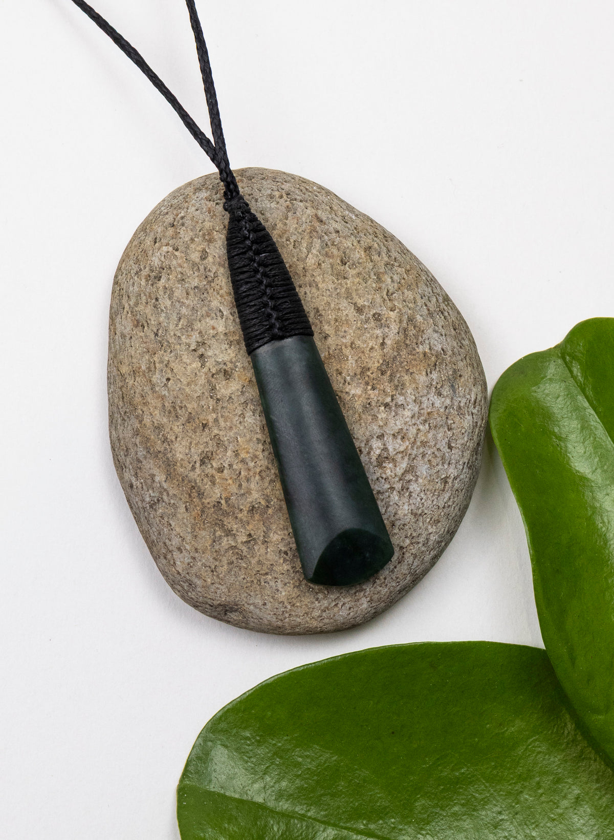 Kawakawa Pounamu Toki