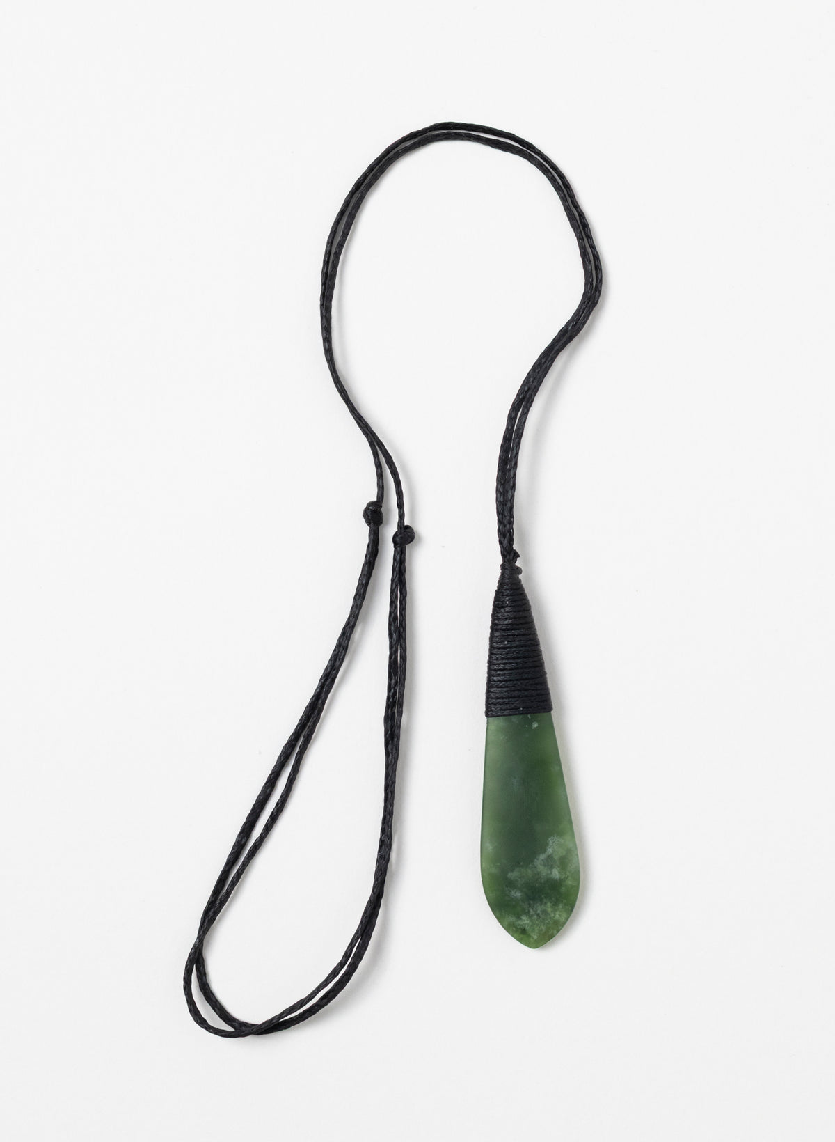 Kahurangi pounamu roimata pendant with its full black cord