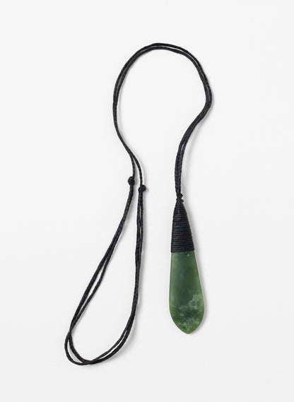 Kahurangi pounamu roimata pendant with its full black cord