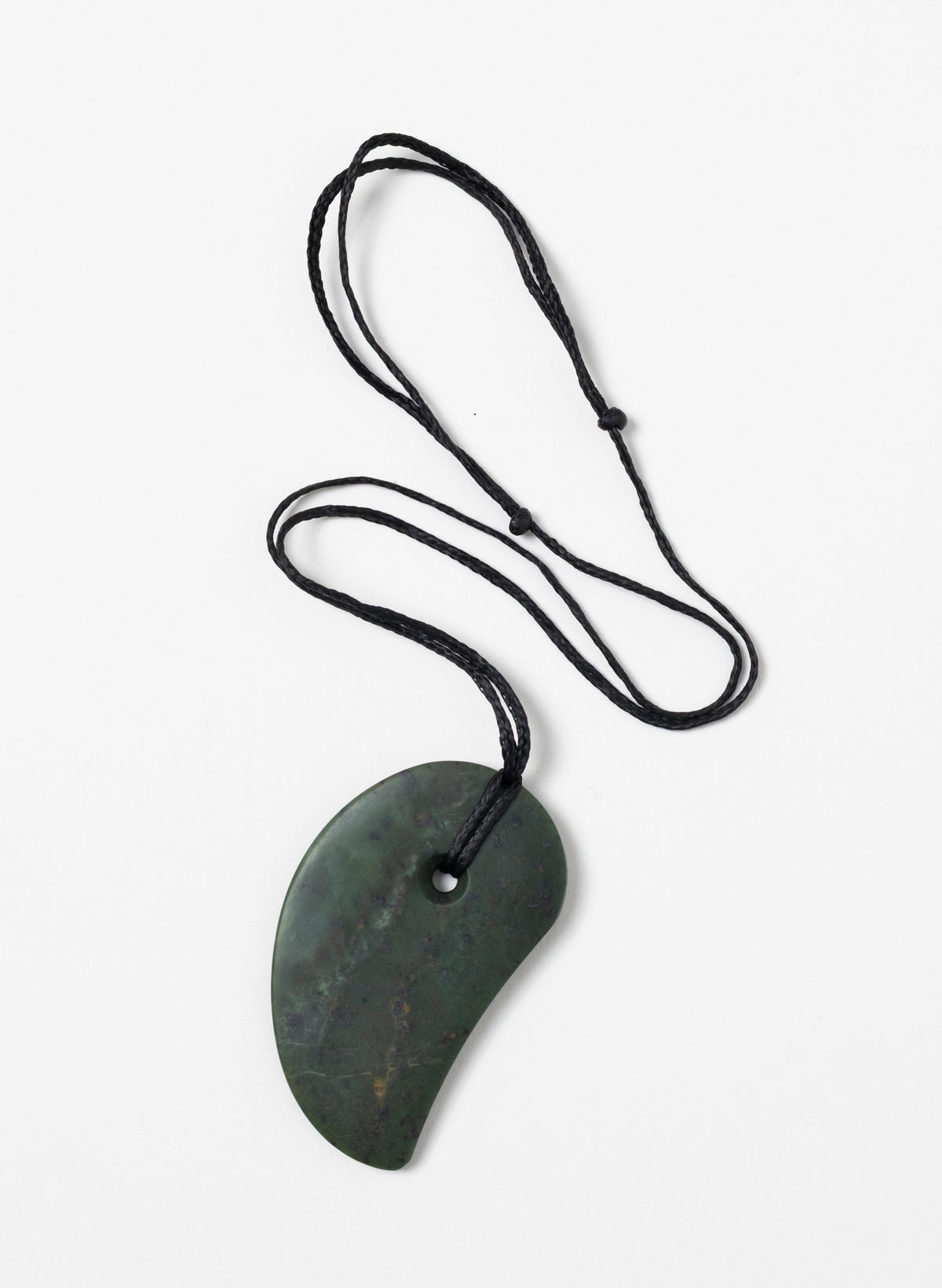 Raukaraka Pounamu Niho