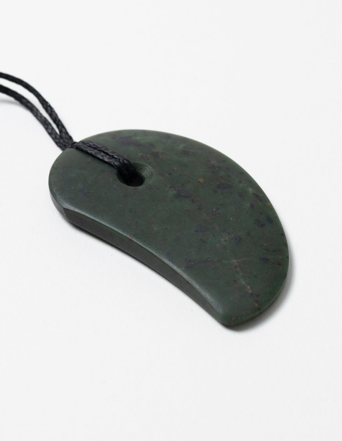 Raukaraka Pounamu Niho