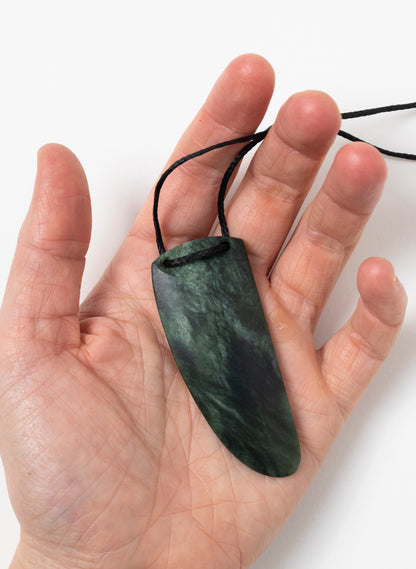 Kawakawa Pounamu Niho