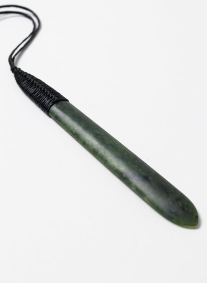 Kawakawa Pounamu Roimata Pendant