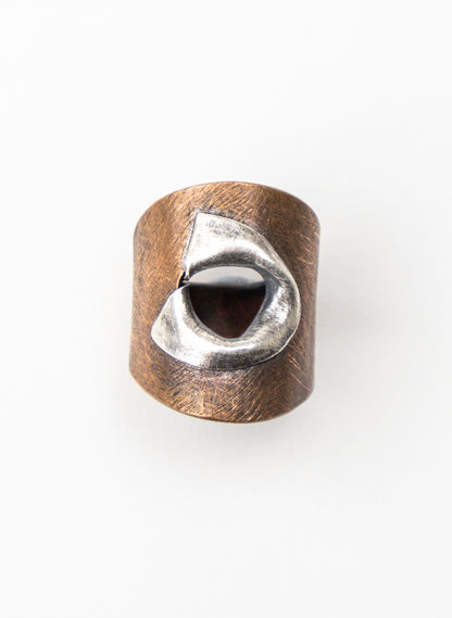 Rivet Ring