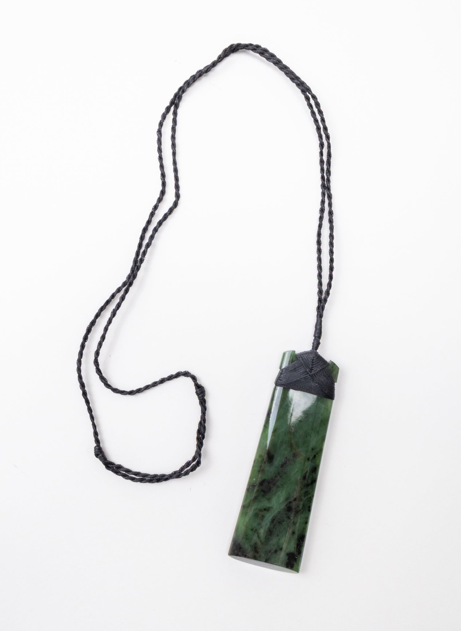 Pounamu Toki Kawakawa