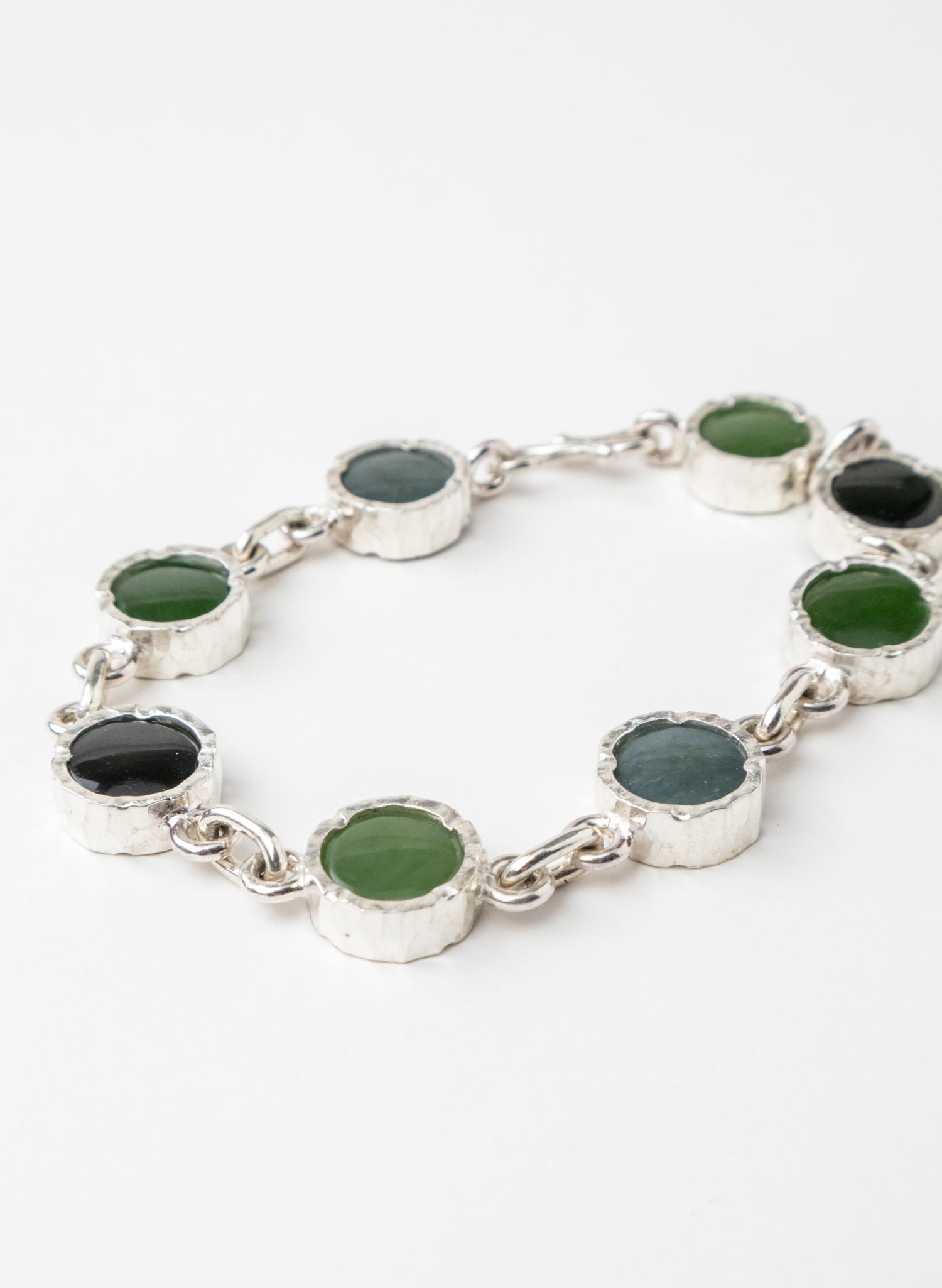 8 Stone Pounamu Bracelet - Sterling Silver