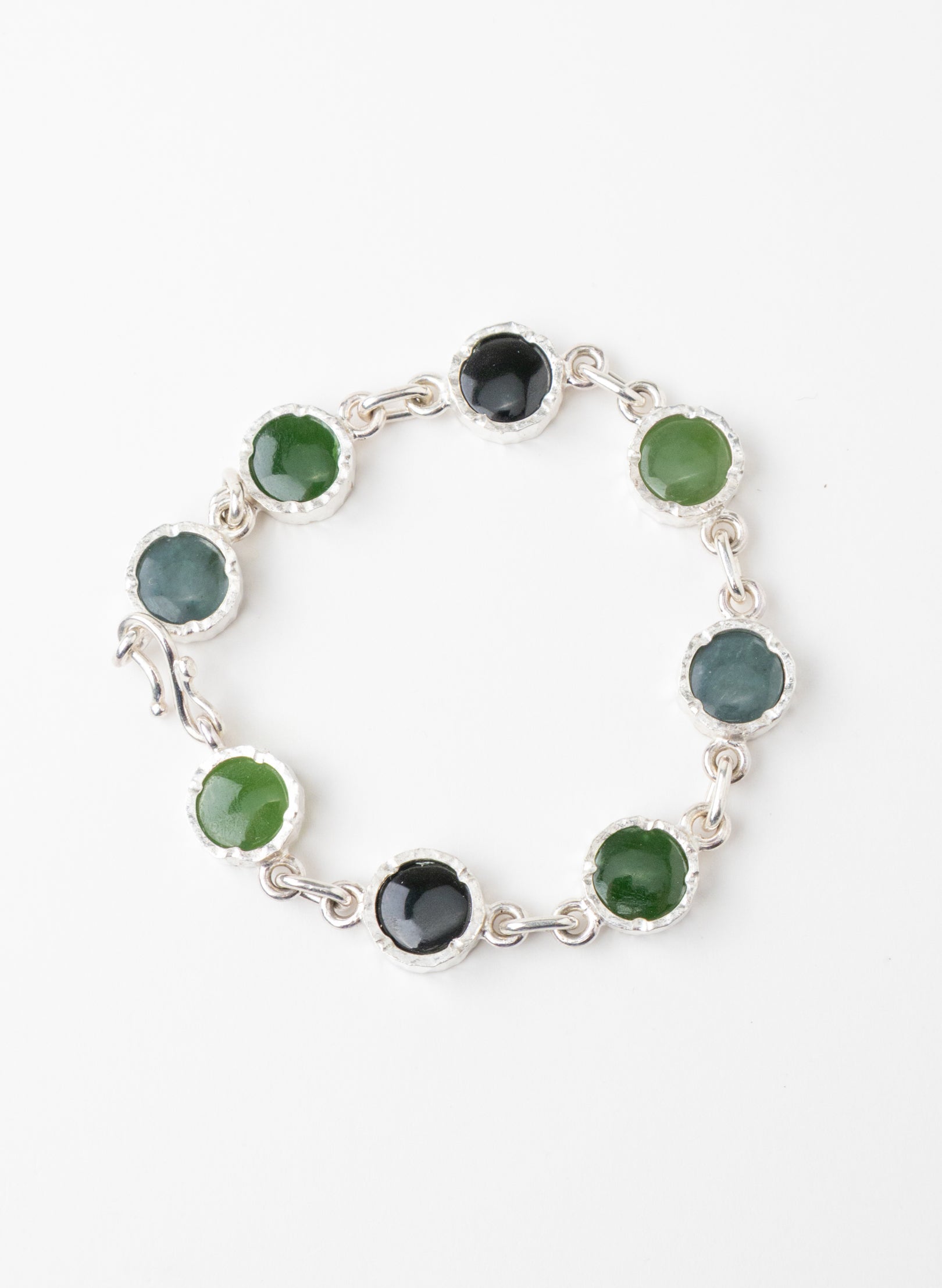 8 Stone Pounamu Bracelet - Sterling Silver