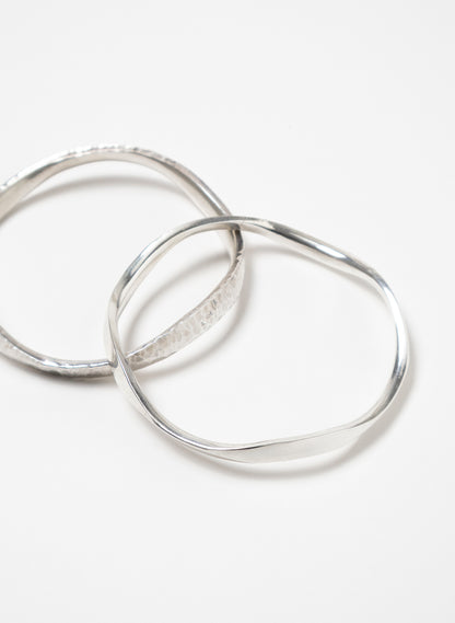 Facet Polished Wave Bangle
