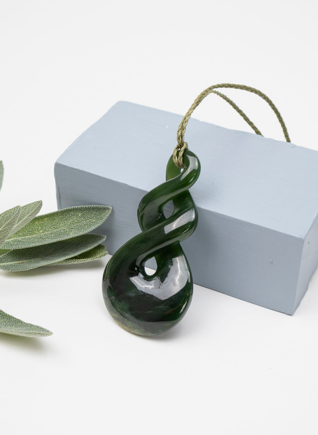 Twist Pounamu