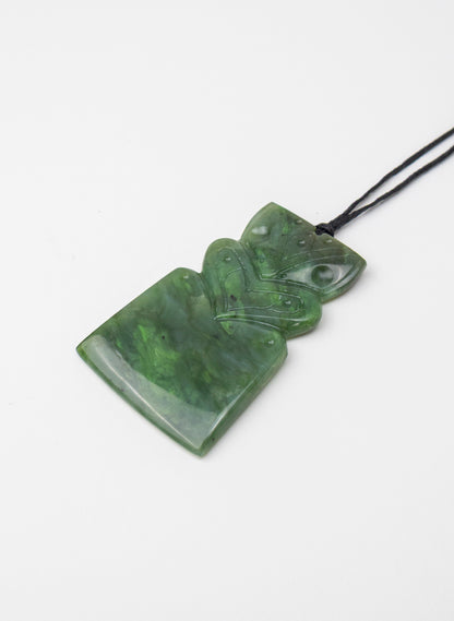 Pounamu Toki With Wheku