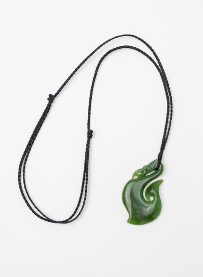 Pounamu Hei Matau