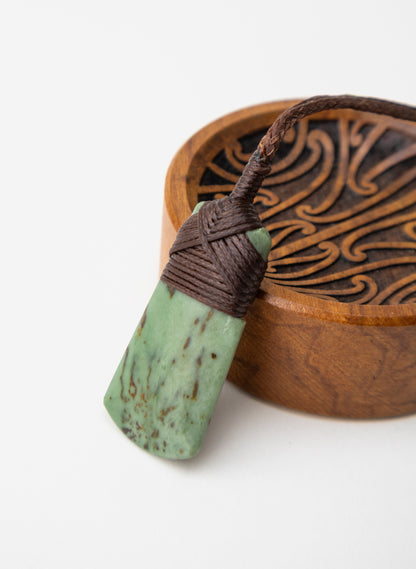Pounamu Toki Pendant