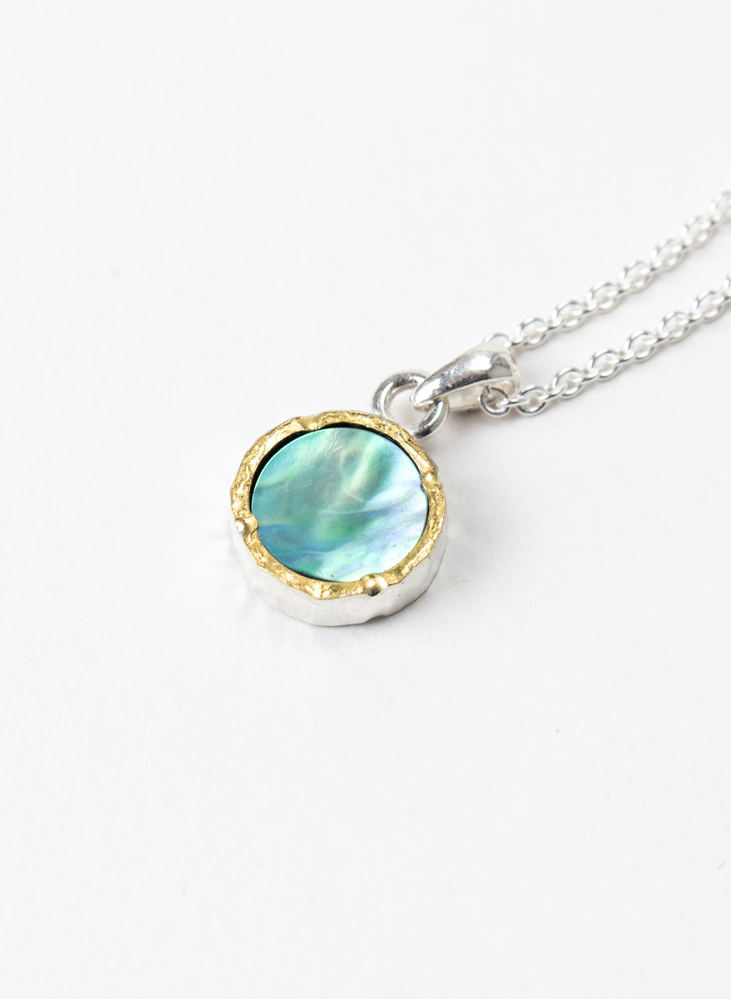 Round Paua Pendant with 22ct Gold