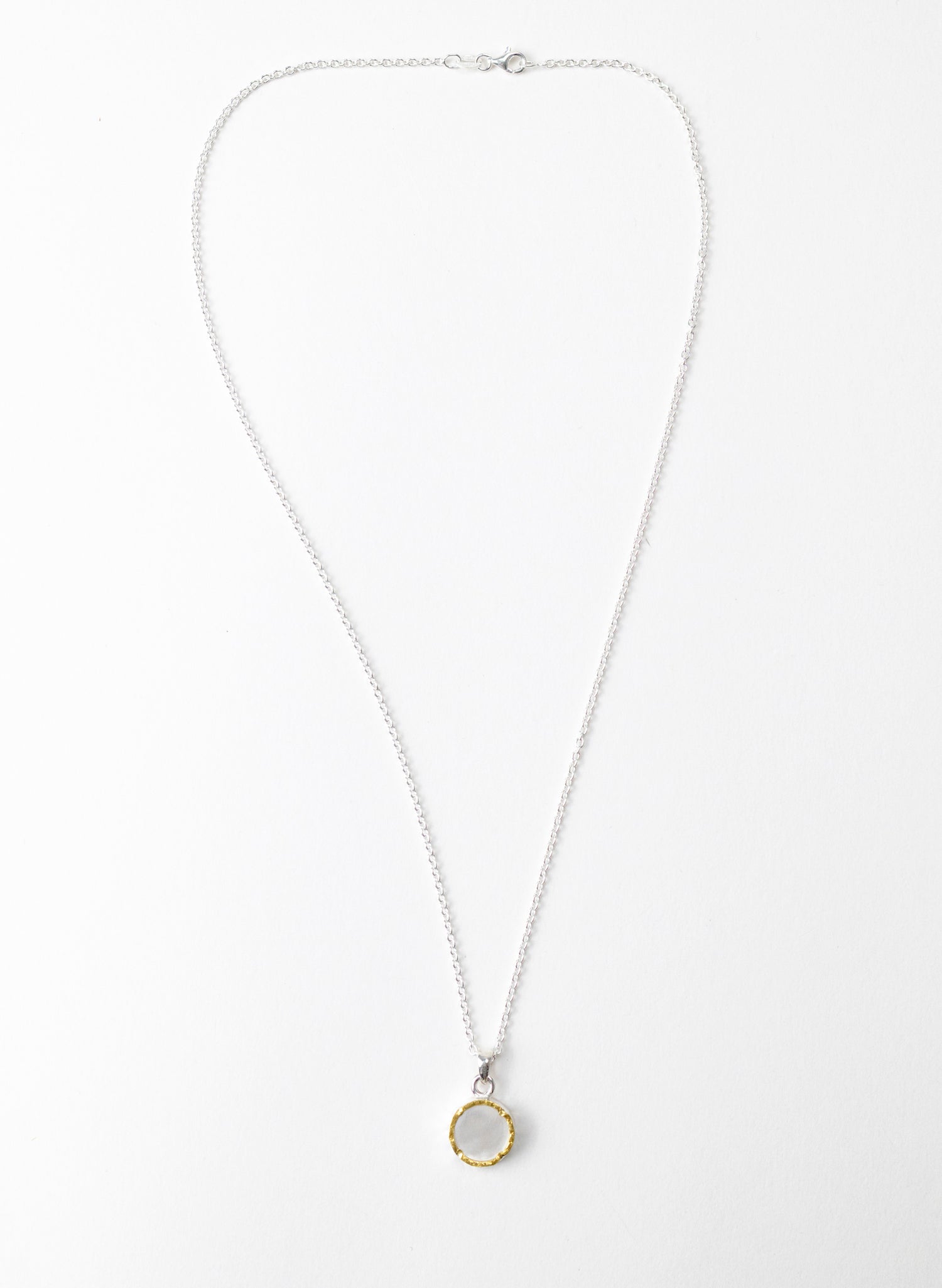 Round Mother of Pearl Pendant with 22ct Gold