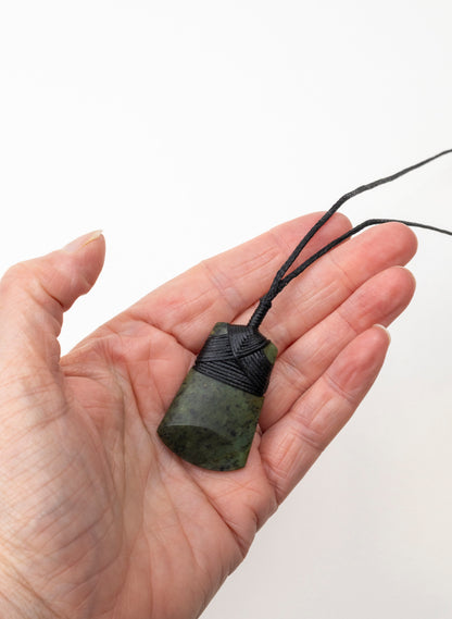 Cross Bound Kōkopu Pounamu Toki