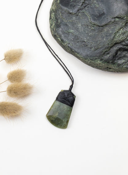 Cross Bound Kōkopu Pounamu Toki