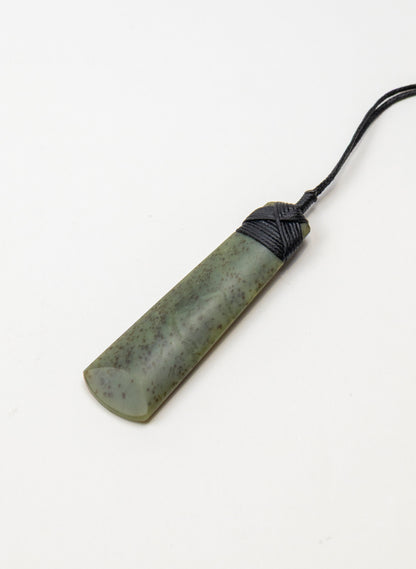 Cross Bound Kōkopu Pounamu Toki