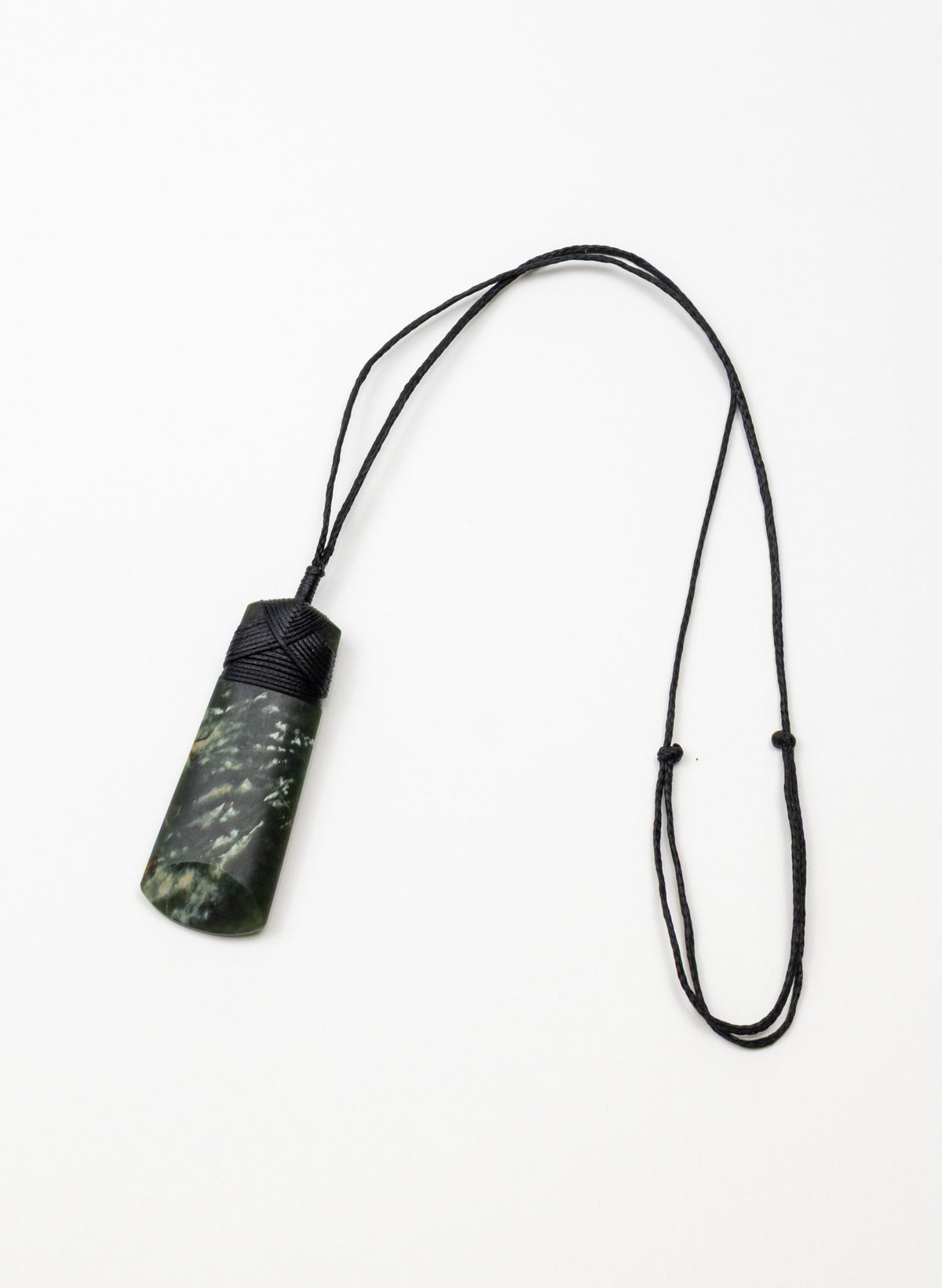 Kawakawa Pounamu Cross Bound Toki Pendant